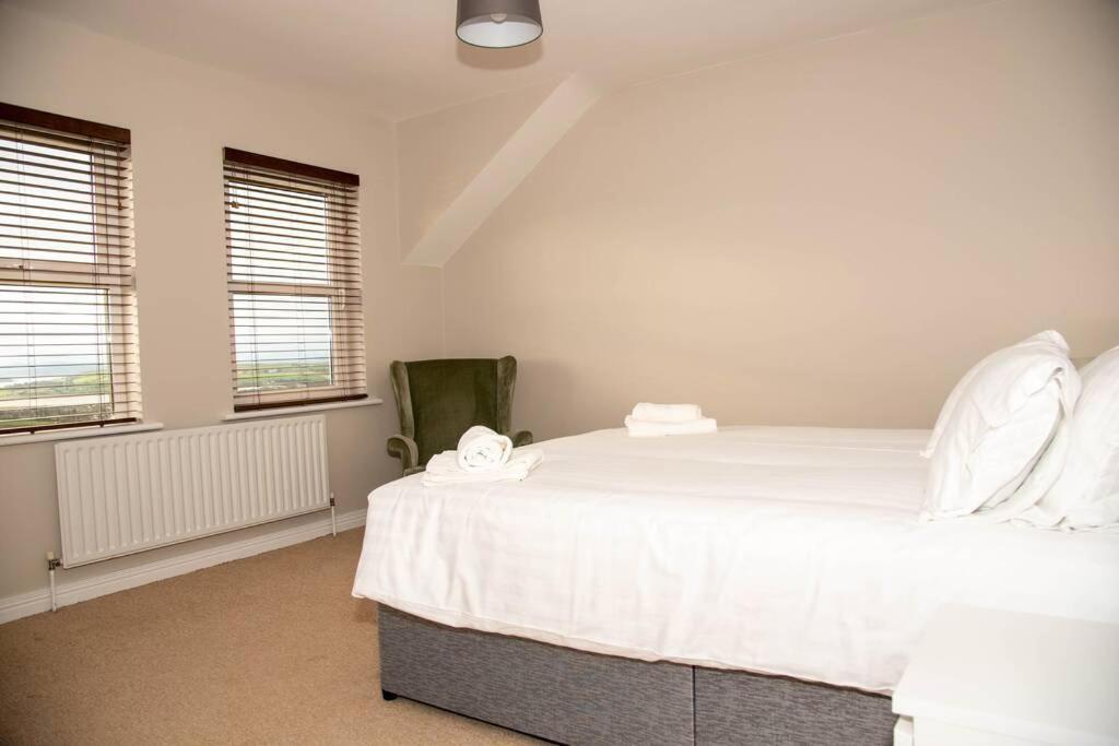 Вилла Hillside House- Wild Atlantic Way Burnfoot Экстерьер фото