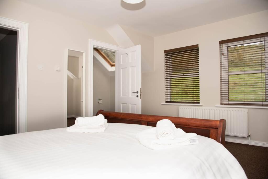Вилла Hillside House- Wild Atlantic Way Burnfoot Экстерьер фото