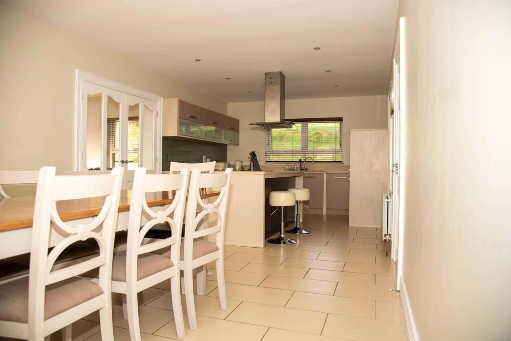 Вилла Hillside House- Wild Atlantic Way Burnfoot Экстерьер фото